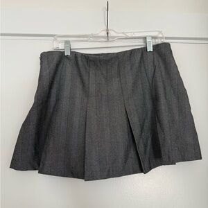 Abercrombie & Fitch Charcoal Mini Skort
